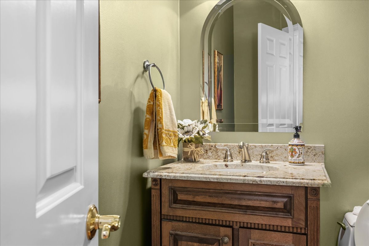 1427 Cress Creek Court, Naperville, IL 60563