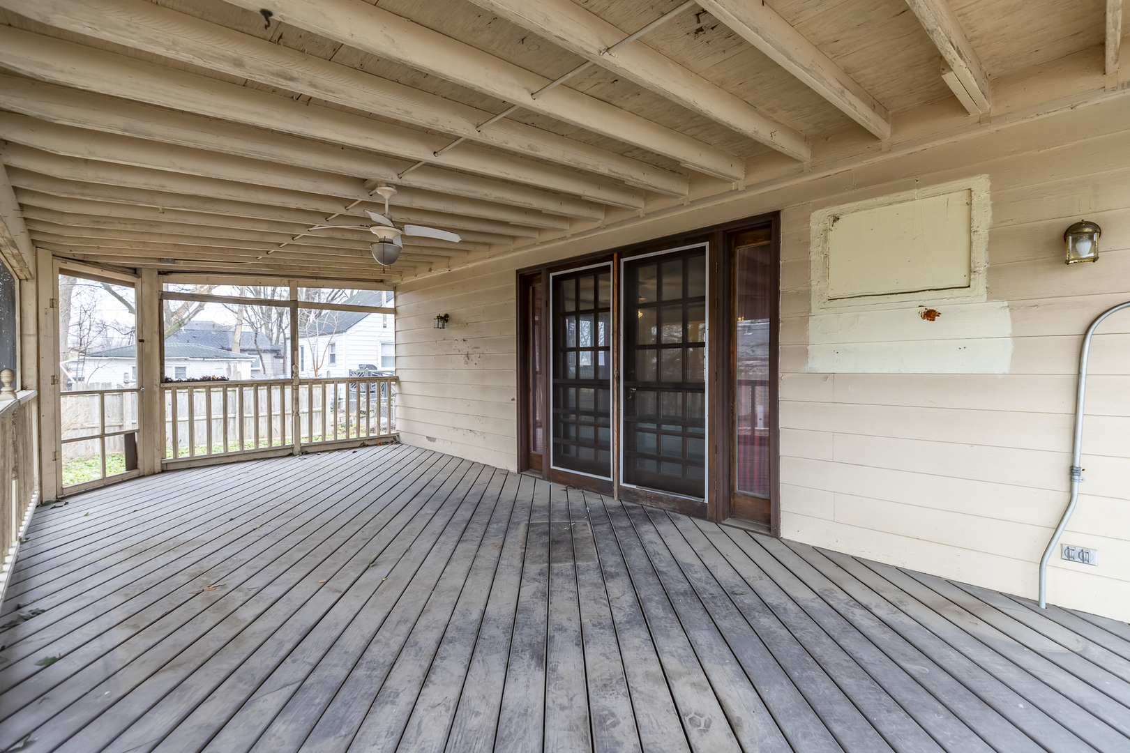 6212 W 92nd Place, Oak Lawn, IL 60453