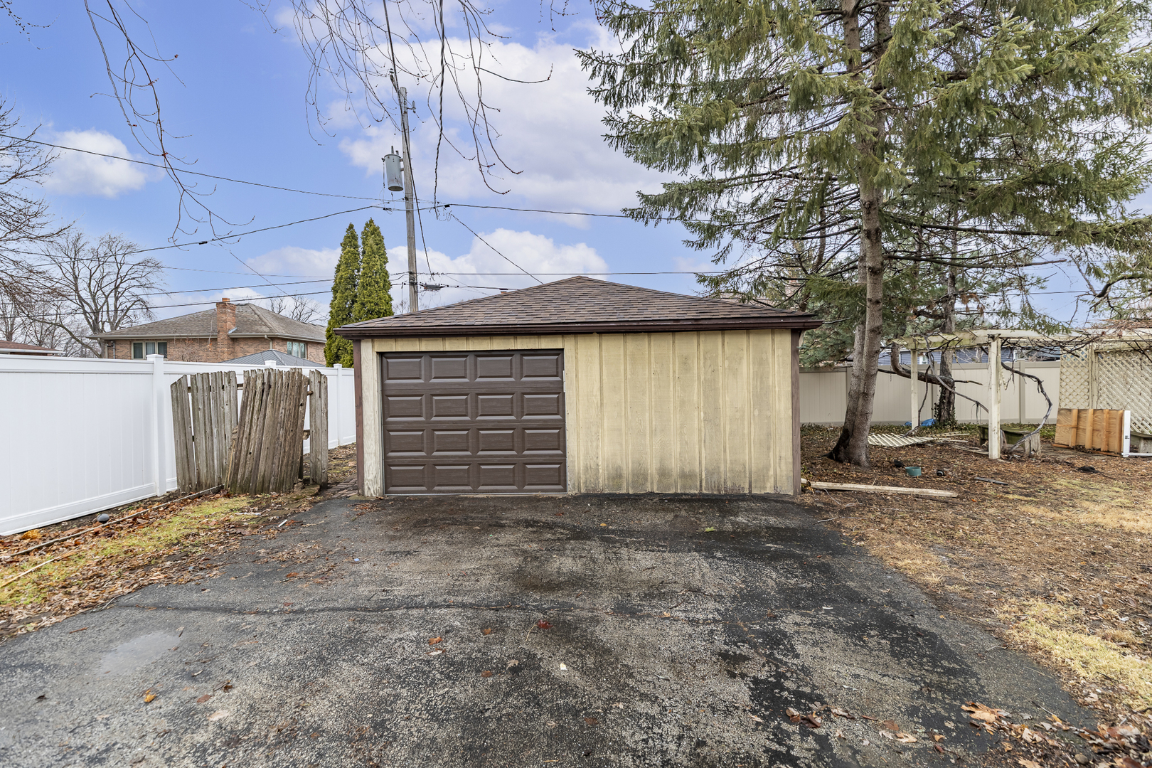 6212 W 92nd Place, Oak Lawn, IL 60453