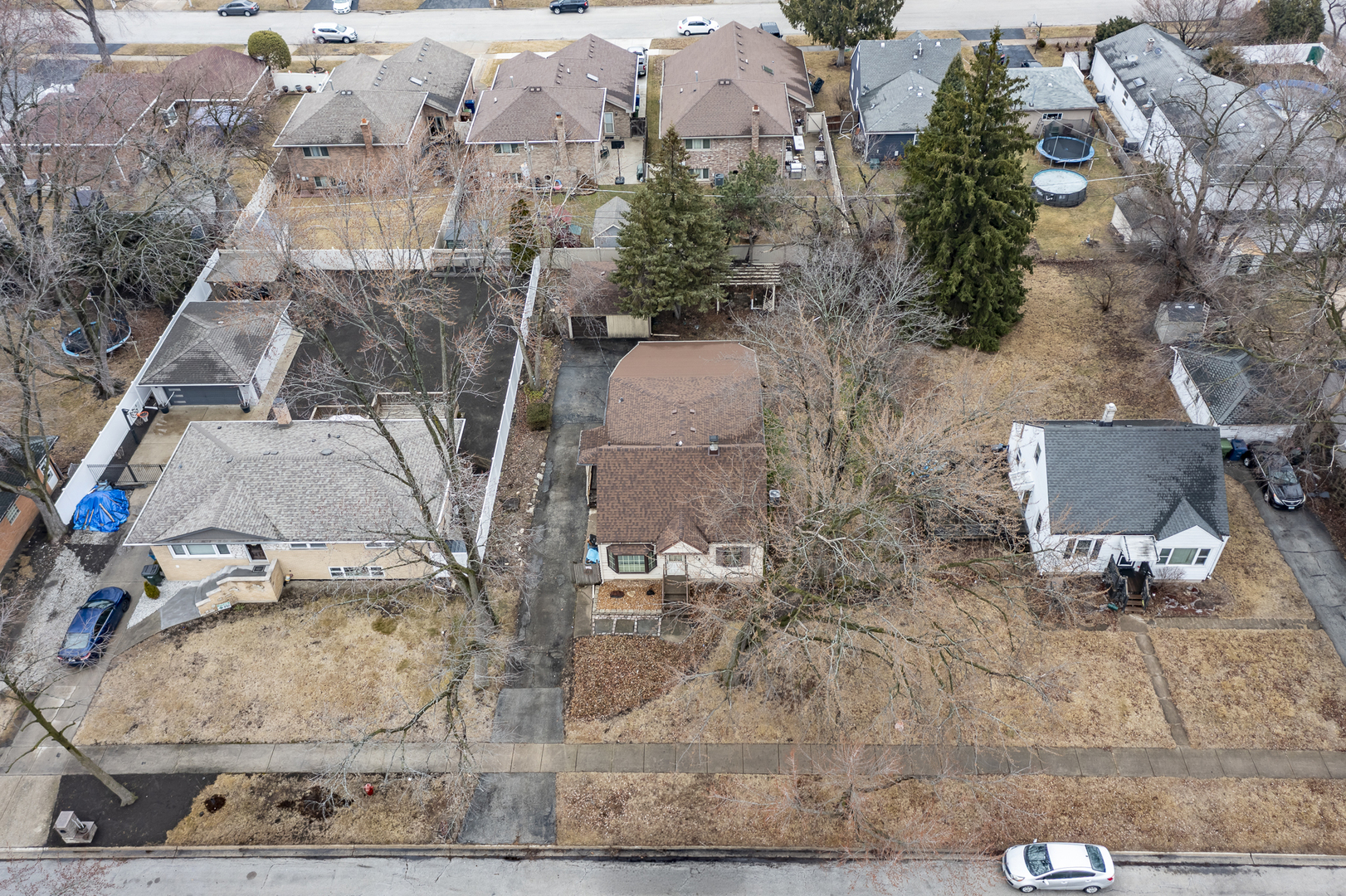 6212 W 92nd Place, Oak Lawn, IL 60453