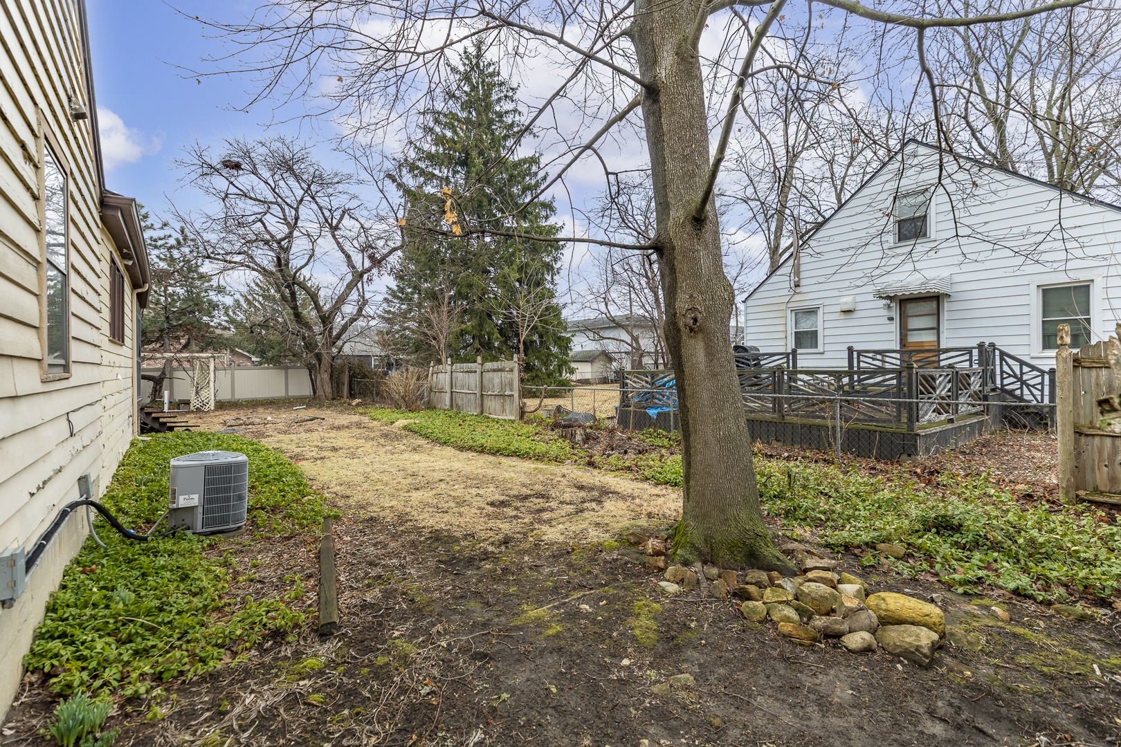 6212 W 92nd Place, Oak Lawn, IL 60453