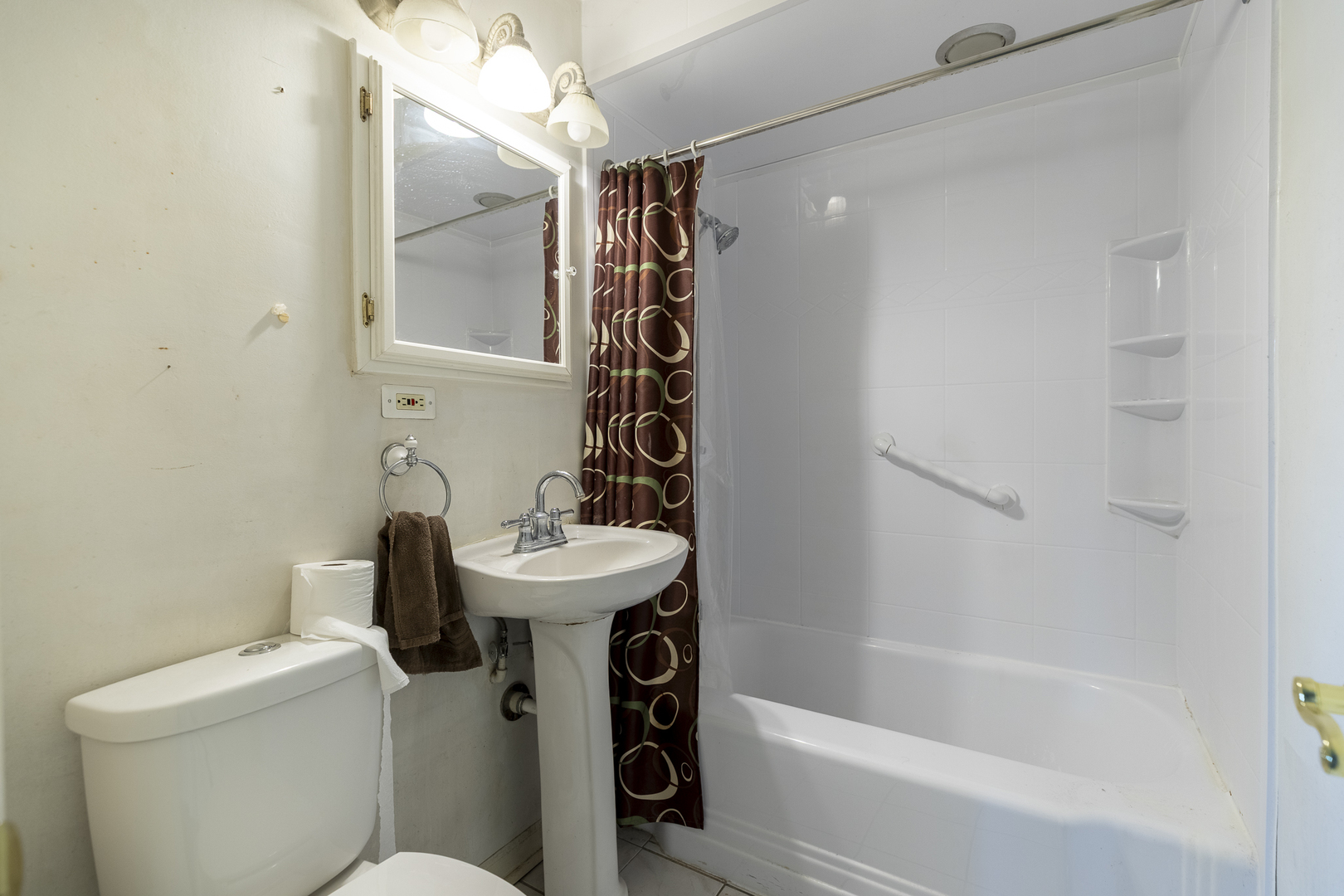 6212 W 92nd Place, Oak Lawn, IL 60453