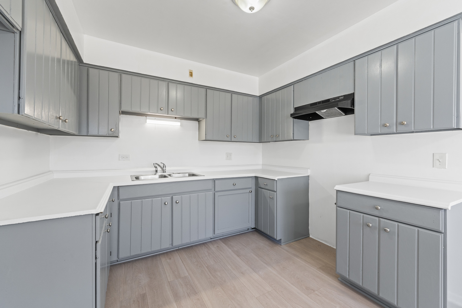 17740 Cedar Avenue, Country Club Hills, IL 60478