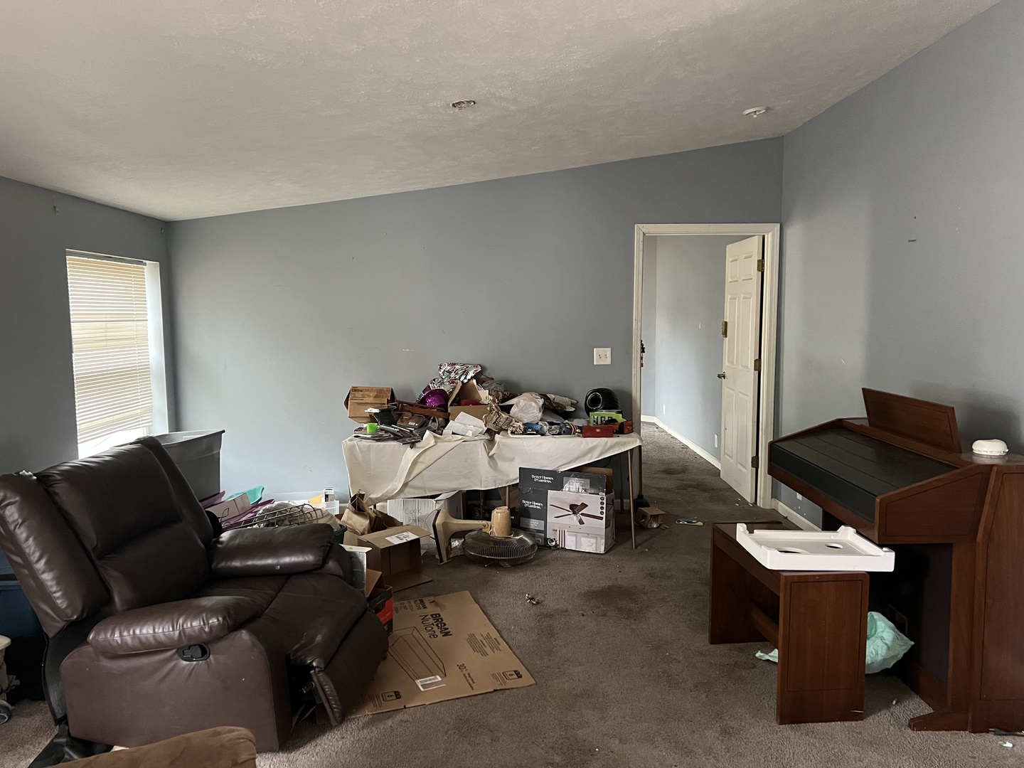 511 S Morgan Street, Mason City, IL 62644