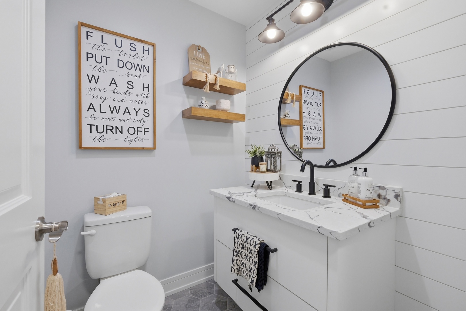 2221 Charmingfare Drive, Woodridge, IL 60517