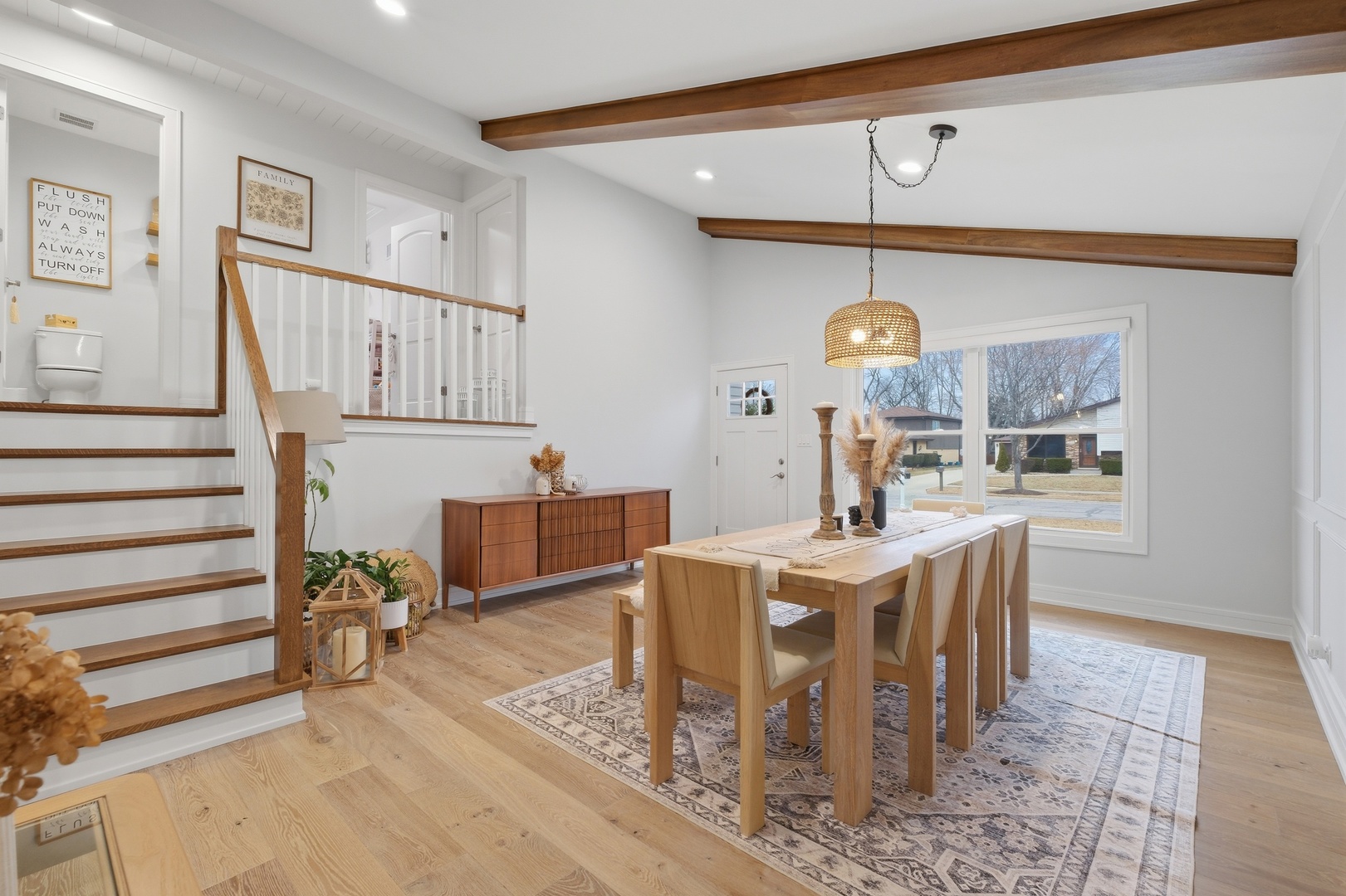 2221 Charmingfare Drive, Woodridge, IL 60517