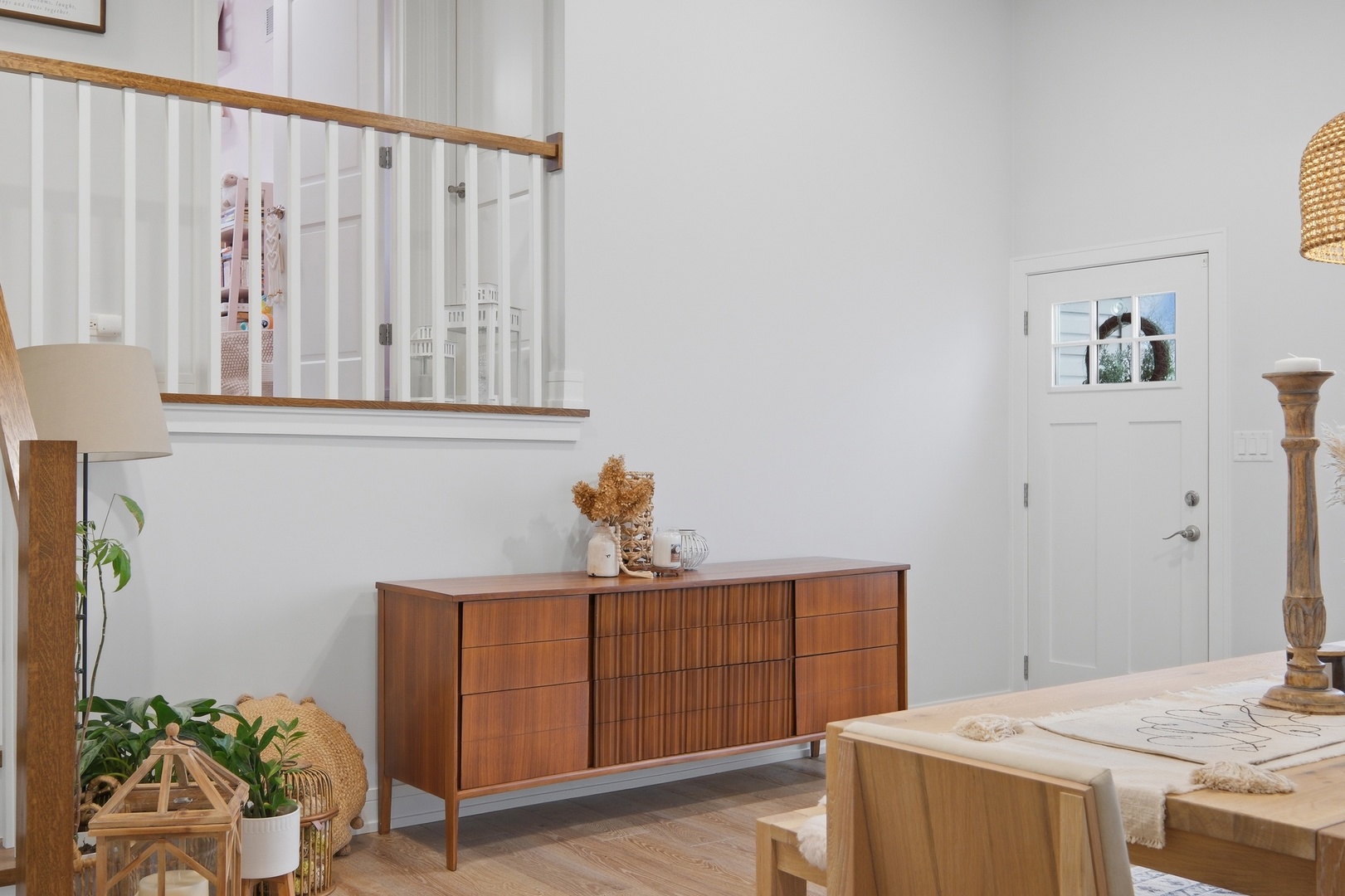 2221 Charmingfare Drive, Woodridge, IL 60517