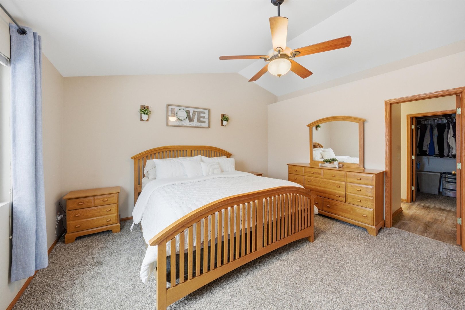 1110 Colonial Drive, Joliet, IL 60432