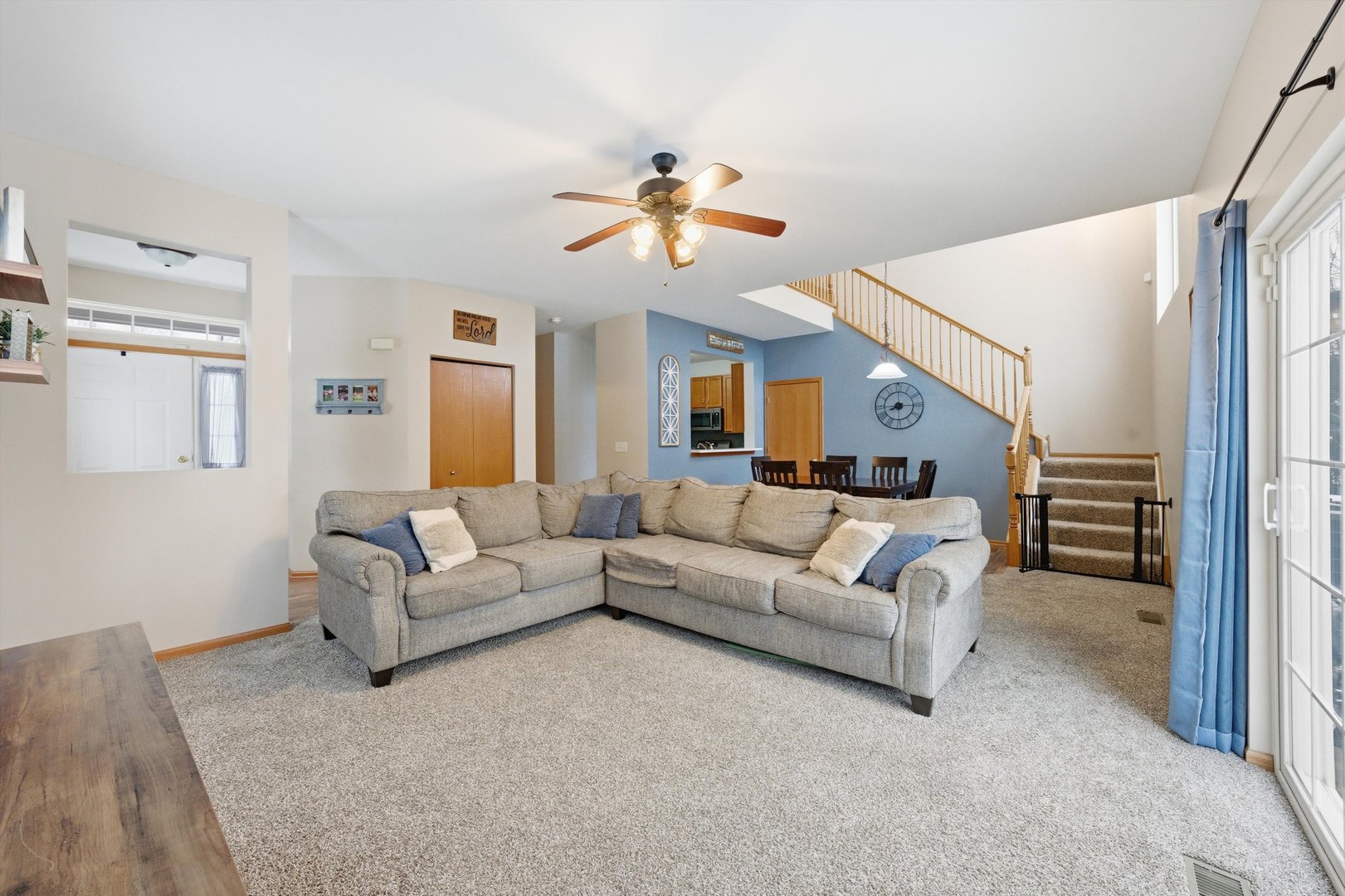 1110 Colonial Drive, Joliet, IL 60432