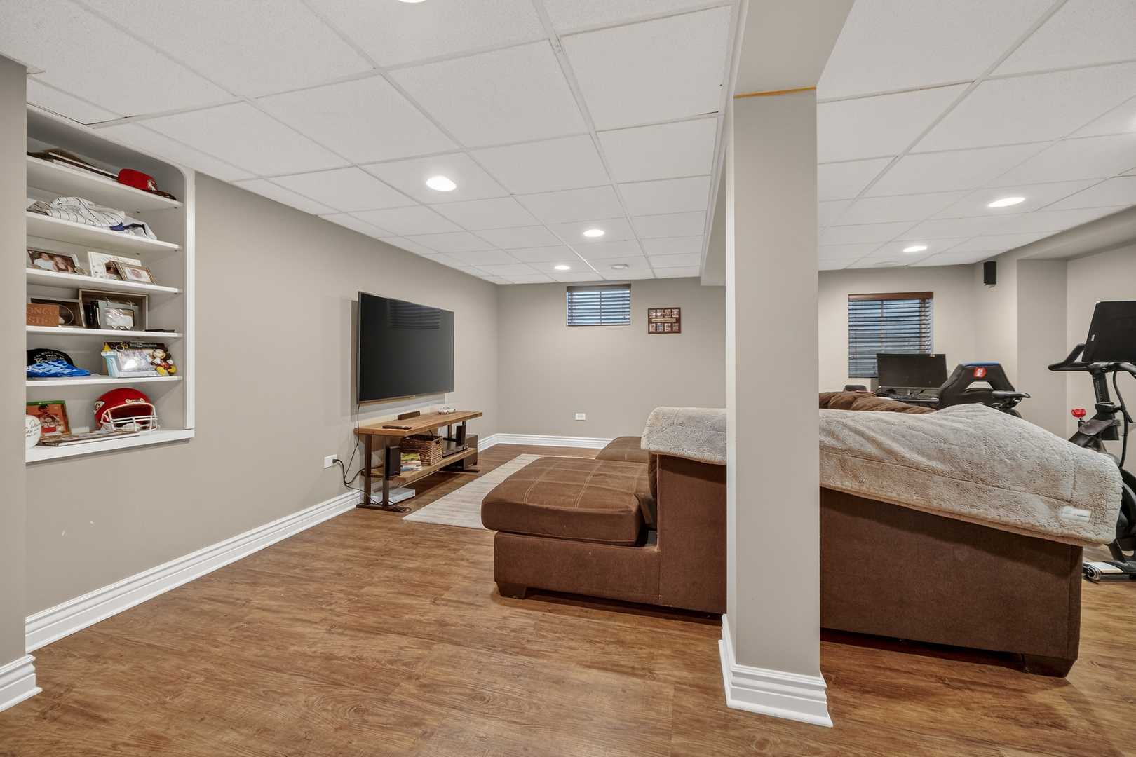 1205 Briergate Drive, Naperville, IL 60563