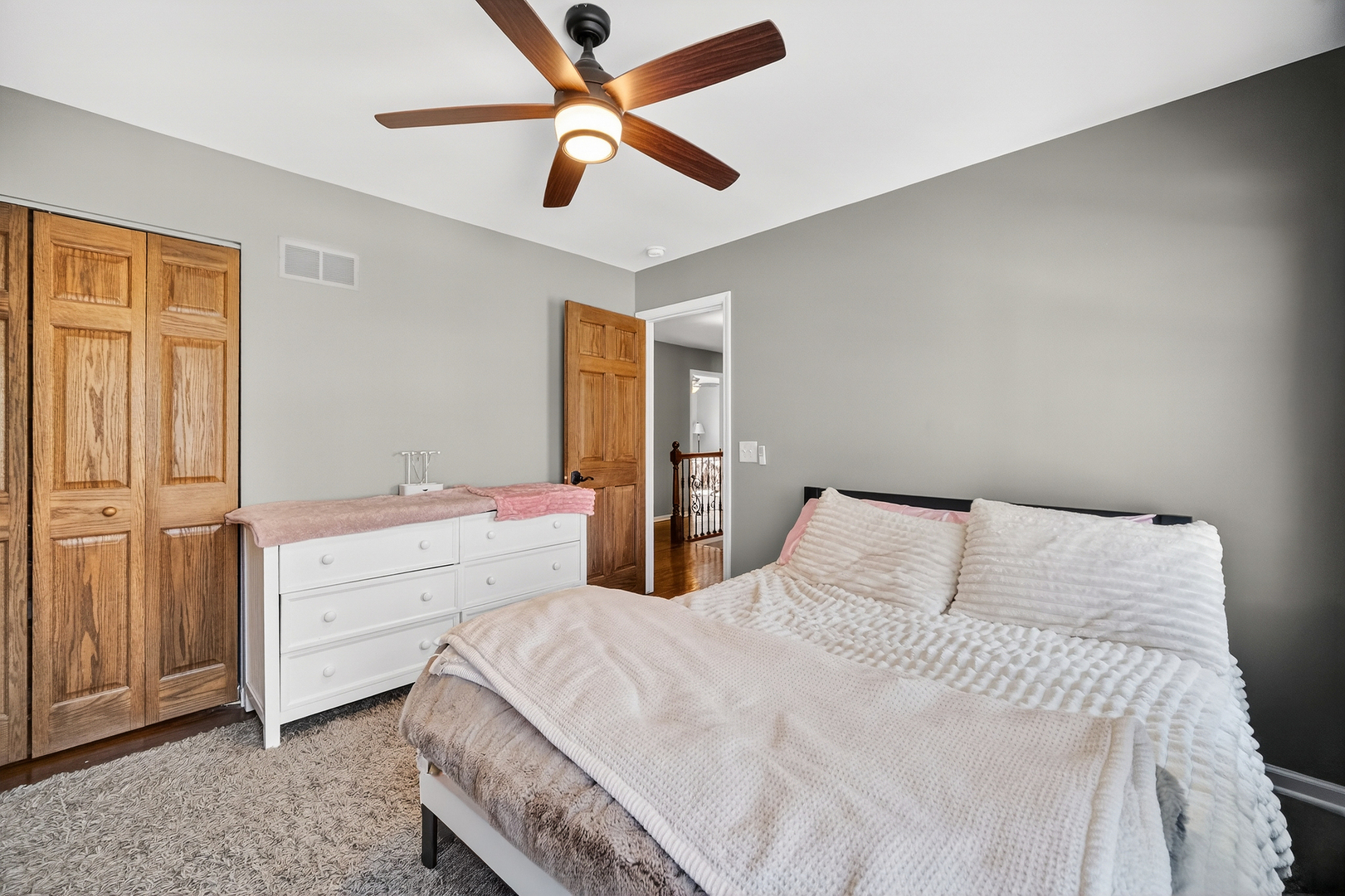 1205 Briergate Drive, Naperville, IL 60563