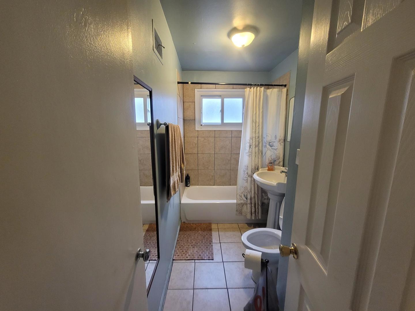 14731 Kimbark Avenue, Dolton, IL 60419