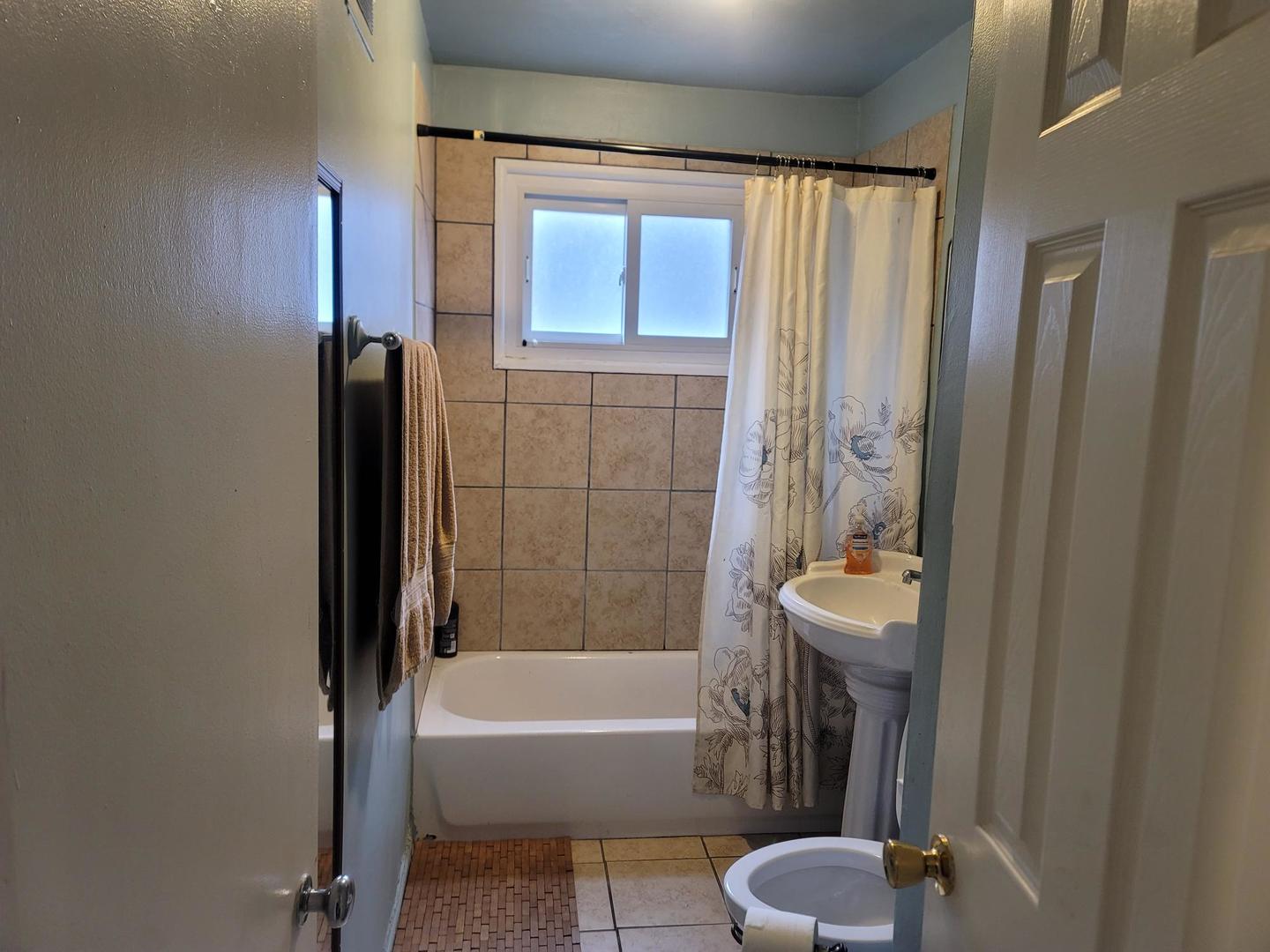 14731 Kimbark Avenue, Dolton, IL 60419