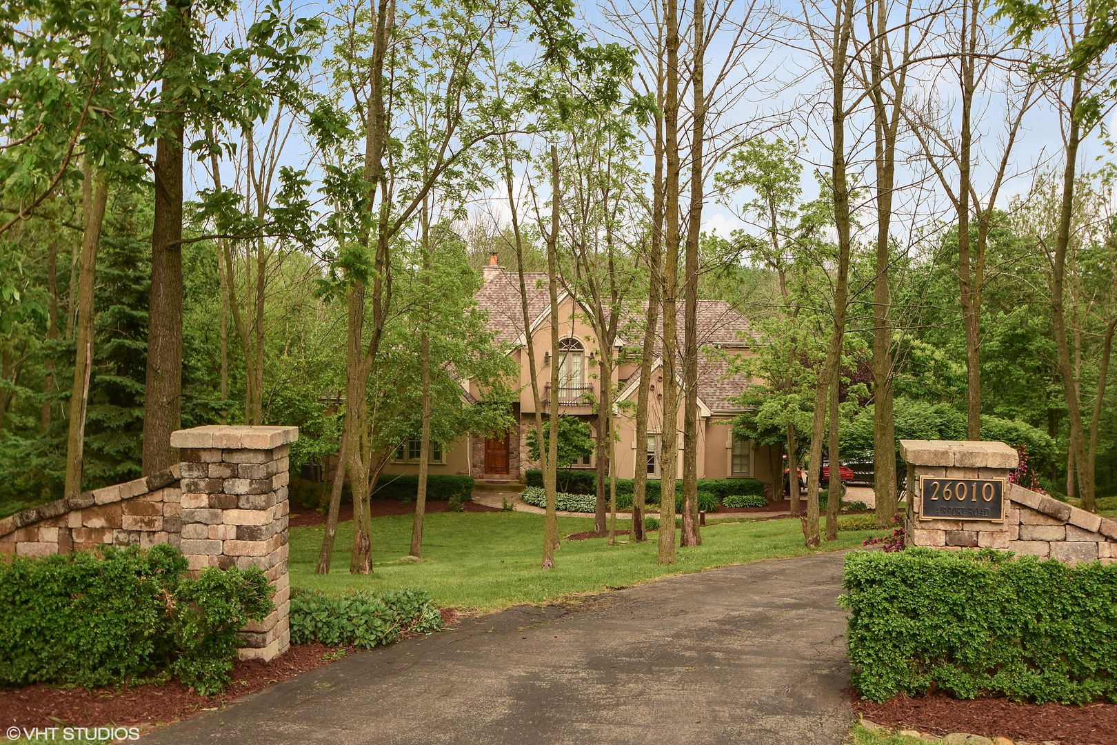 26010 W Airport Road, Minooka, IL 60447