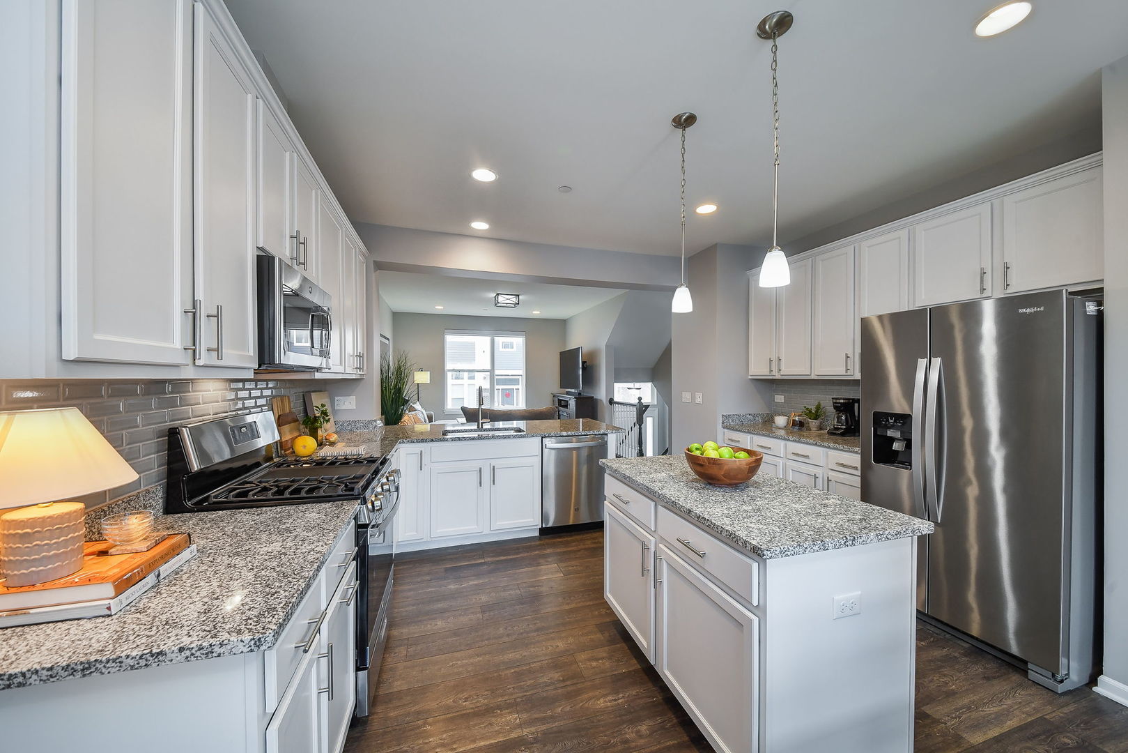 3S602 Everton Drive, Warrenville, IL 60555