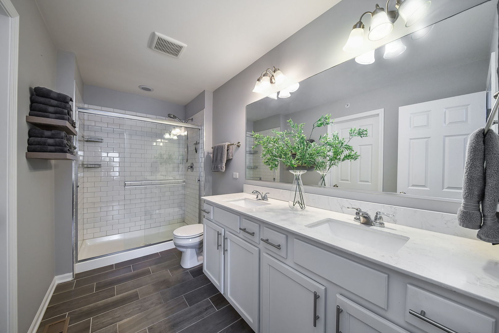 3S602 Everton Drive, Warrenville, IL 60555