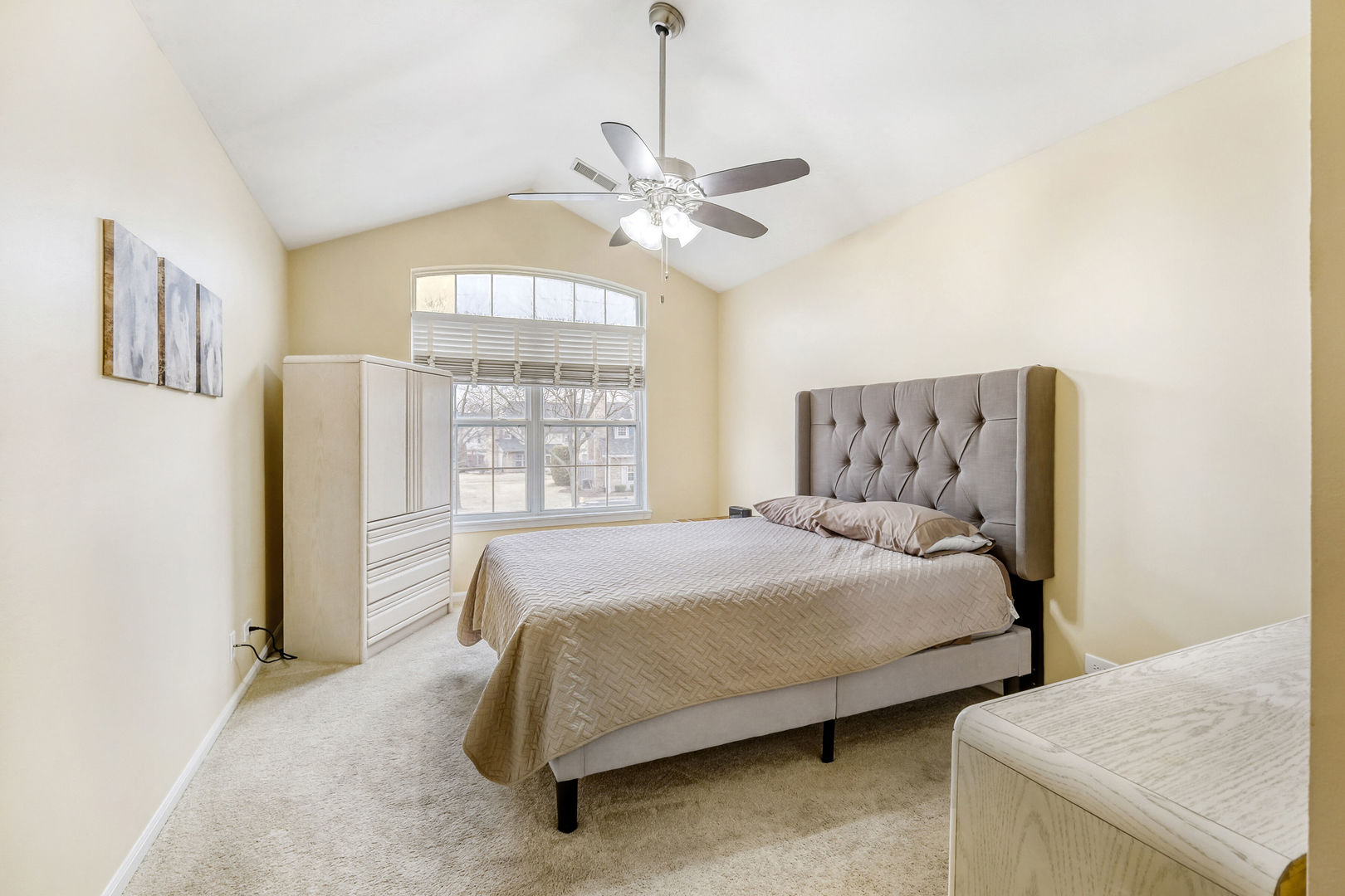 3005 Anton Drive, Aurora, IL 60504