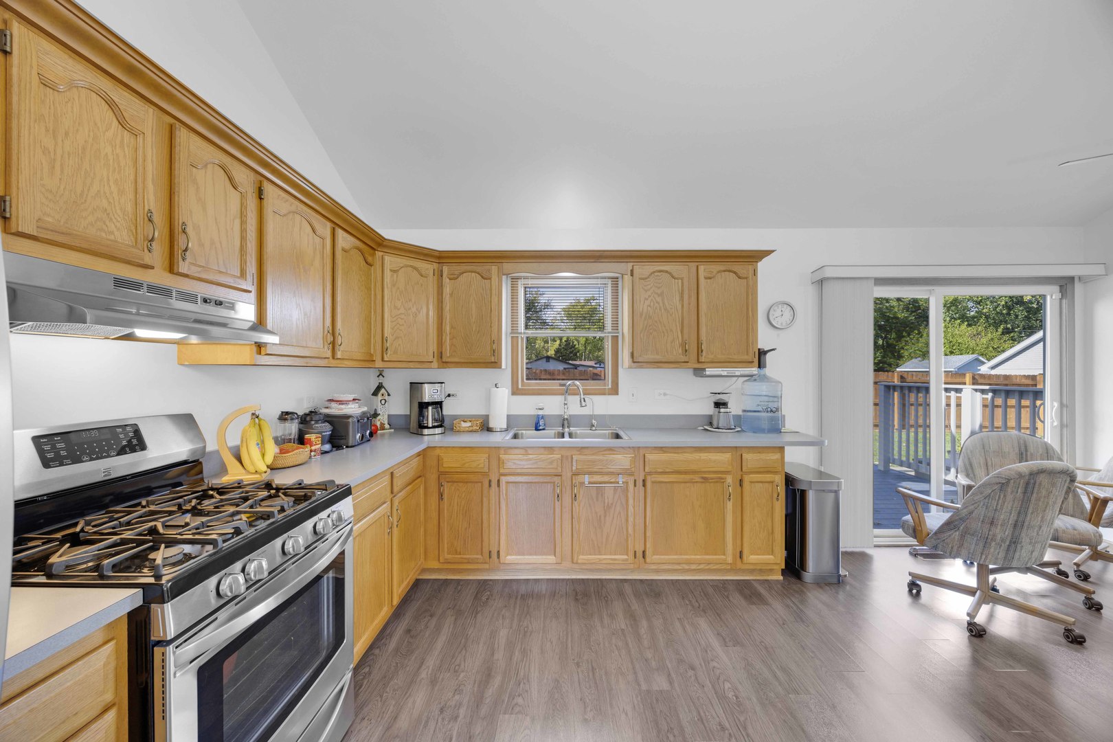 3544 Ashland Avenue, Steger, IL 60475