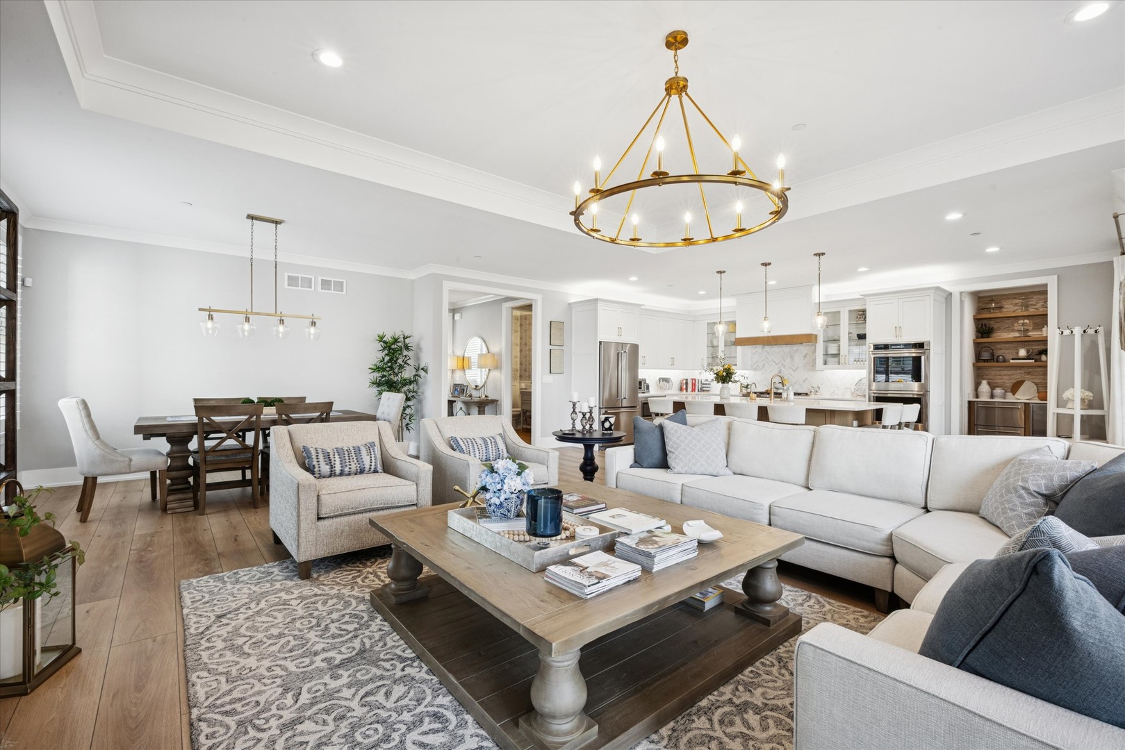 1108 Spruce Drive, Western Springs, IL 60558