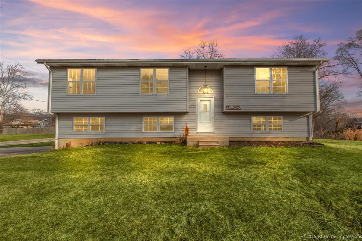 29W092 Pomeroy Street, West Chicago, IL 60185