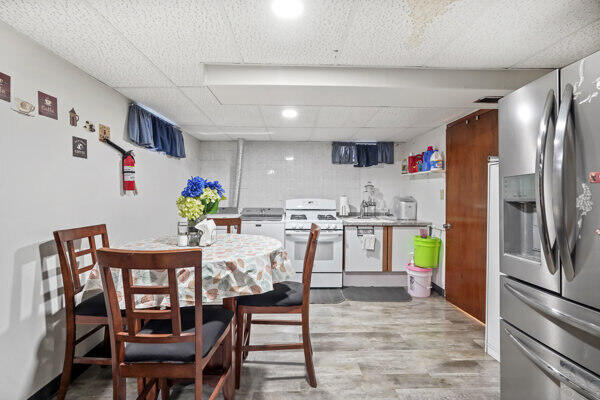 2150 W 95th Avenue, Crown Point, IN 46307