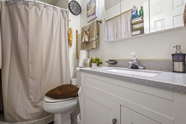 2150 W 95th Avenue, Crown Point, IN 46307