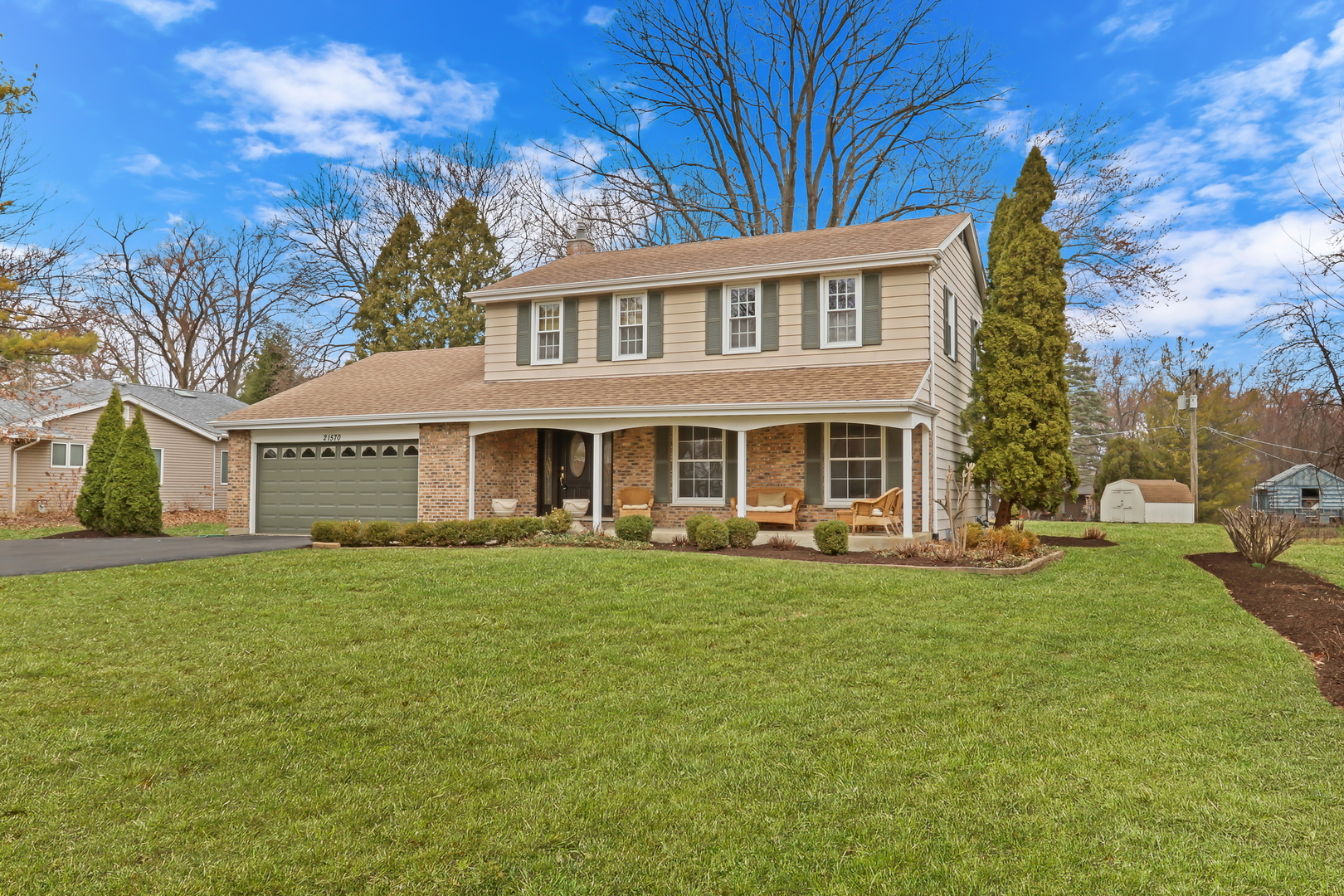 21570 W Eldor Avenue, Grayslake, IL 60030