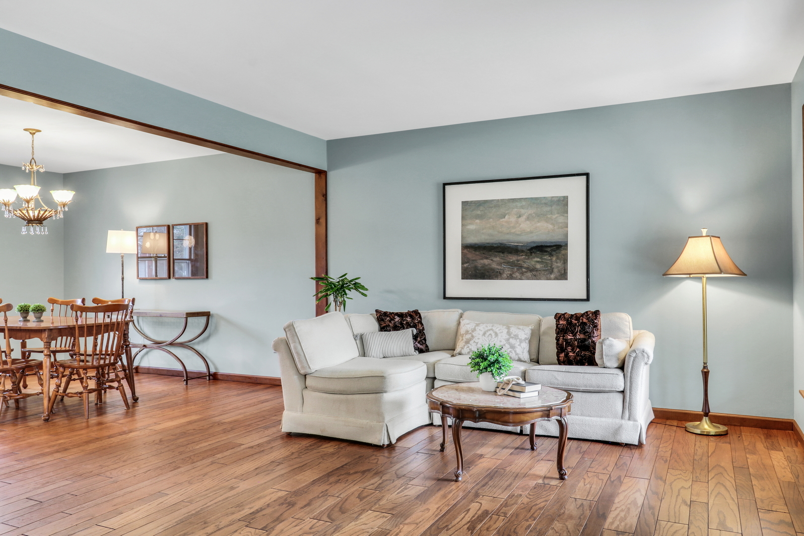 21570 W Eldor Avenue, Grayslake, IL 60030