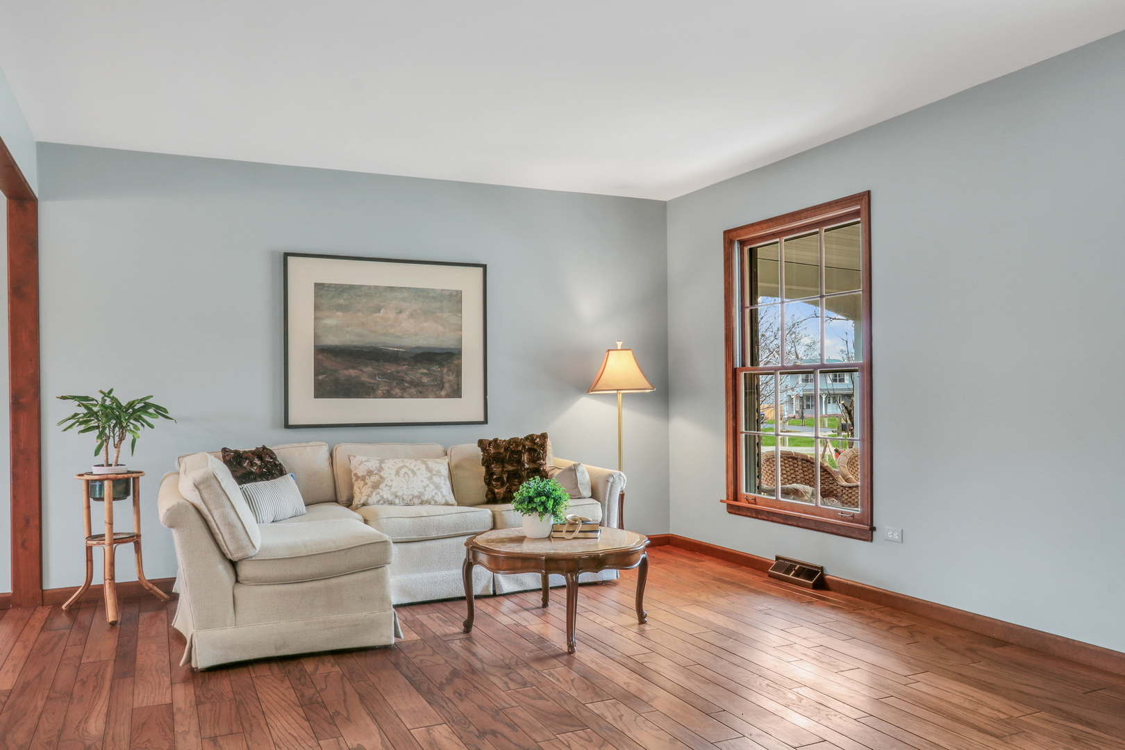 21570 W Eldor Avenue, Grayslake, IL 60030