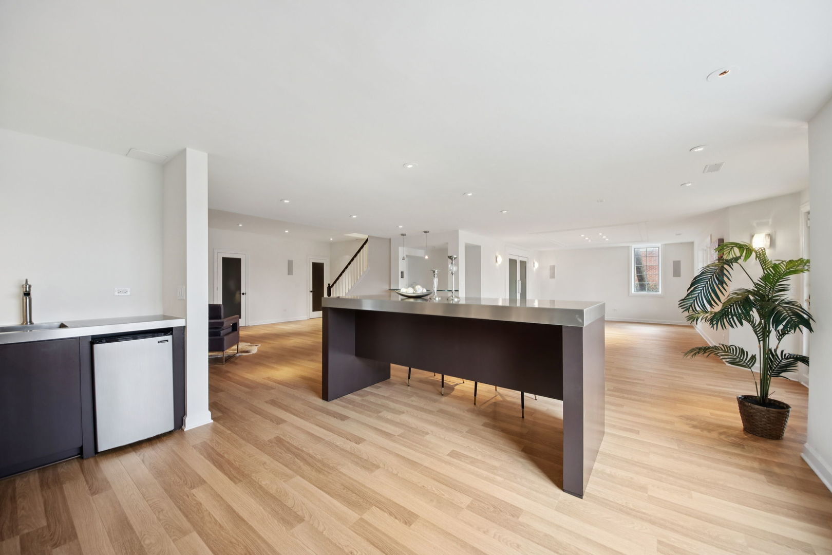 1022 Oakland Drive, Barrington, IL 60010