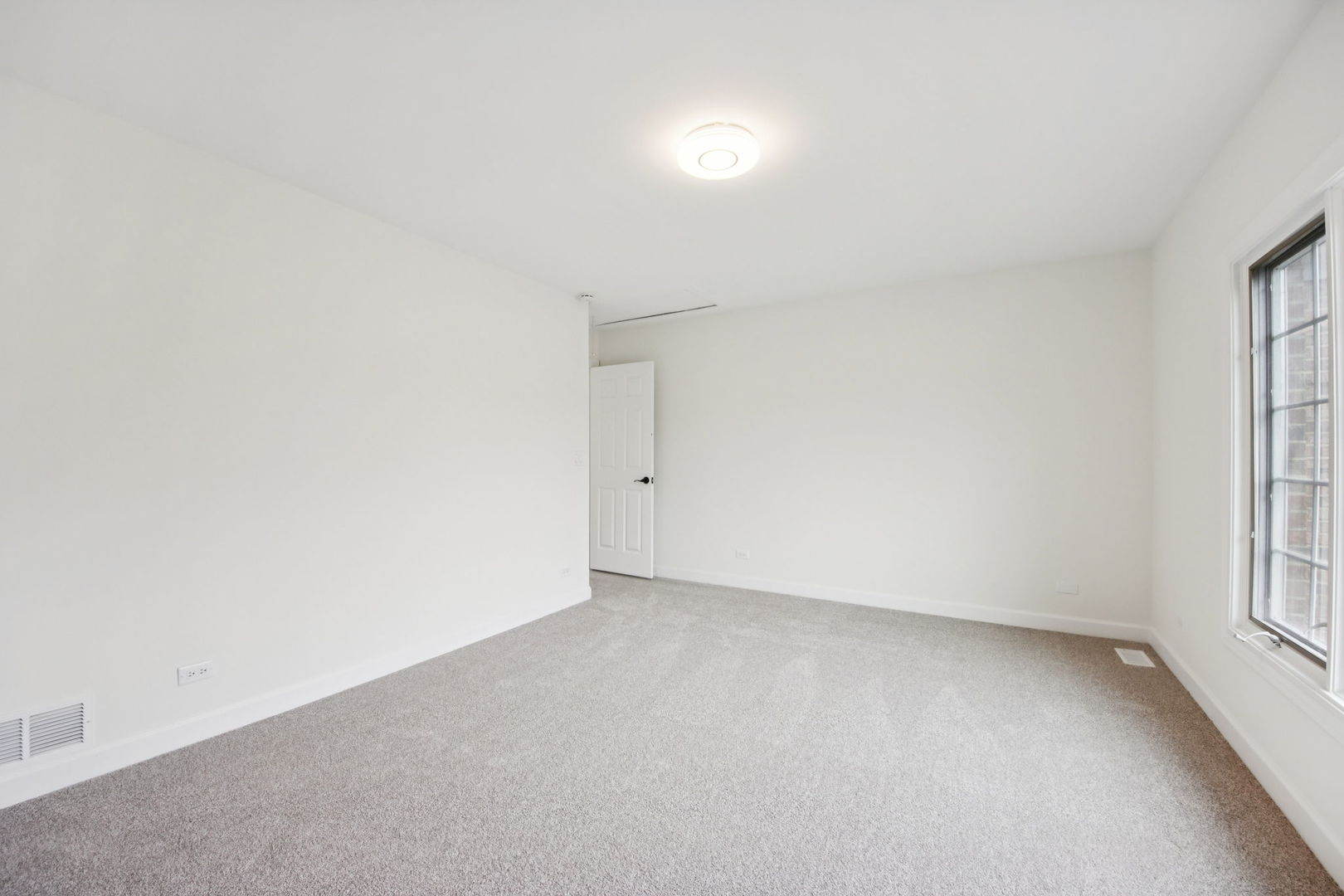 1022 Oakland Drive, Barrington, IL 60010