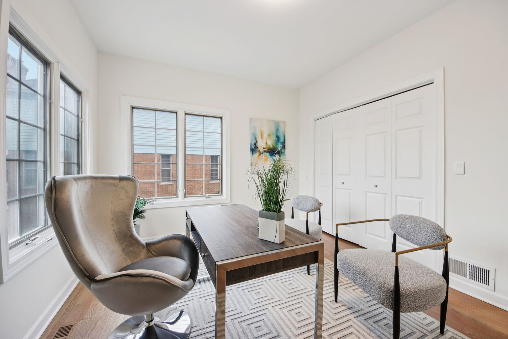 1022 Oakland Drive, Barrington, IL 60010