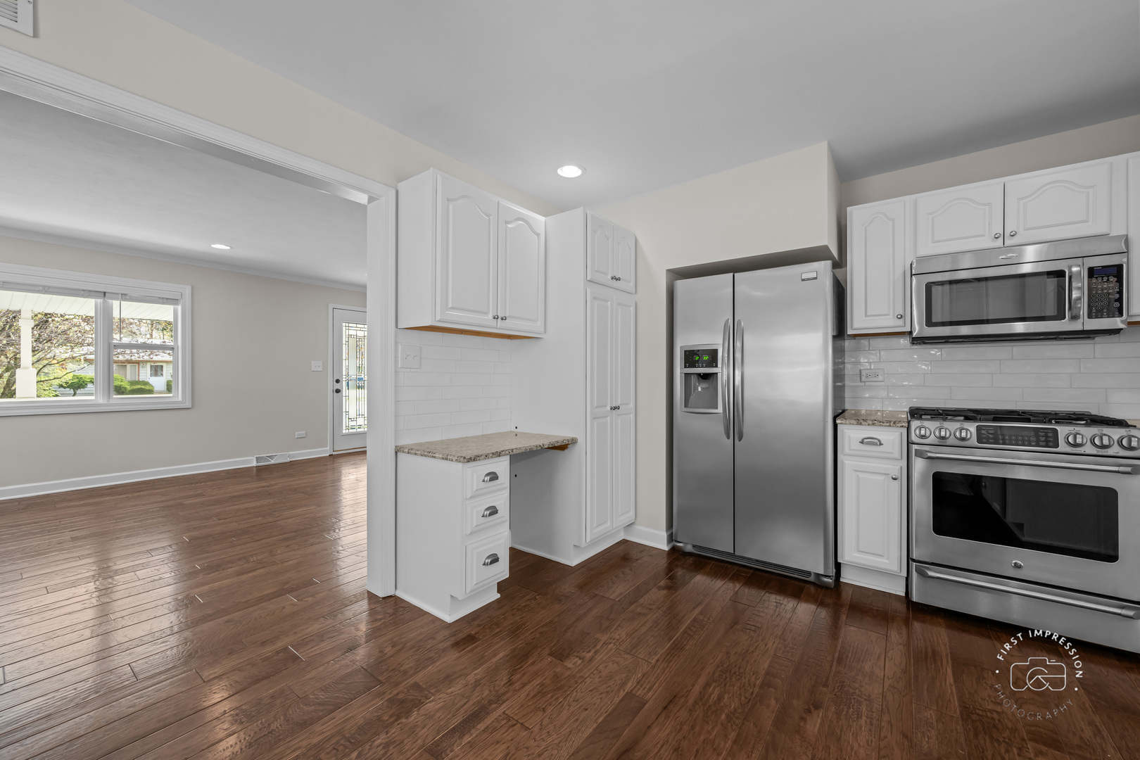 1331 N Main Street, Naperville, IL 60563