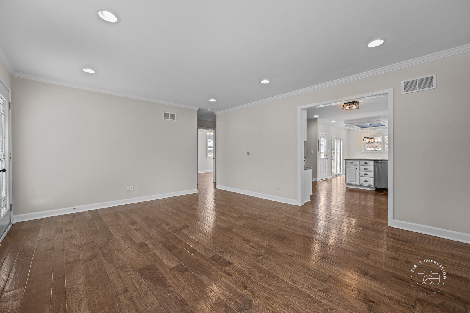 1331 N Main Street, Naperville, IL 60563