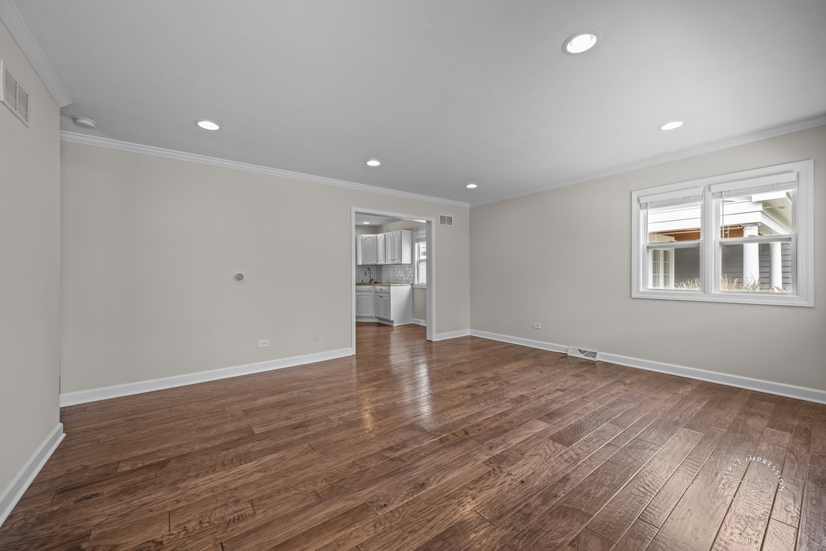 1331 N Main Street, Naperville, IL 60563