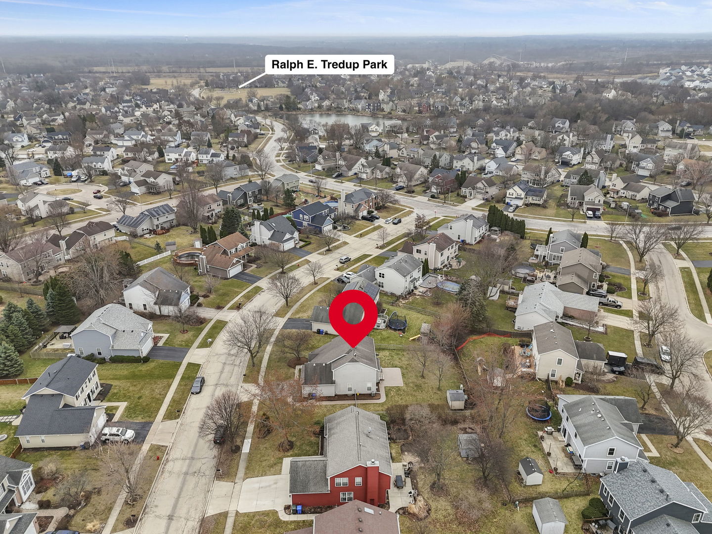 304 E Harvard Circle, South Elgin, IL 60177