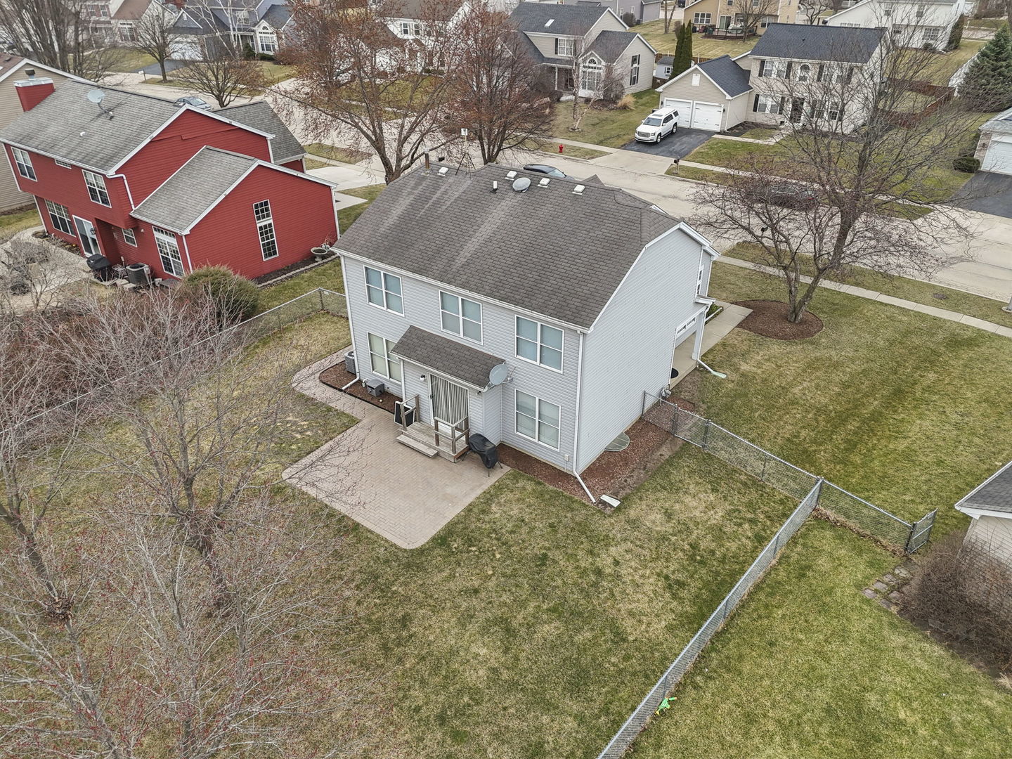 304 E Harvard Circle, South Elgin, IL 60177