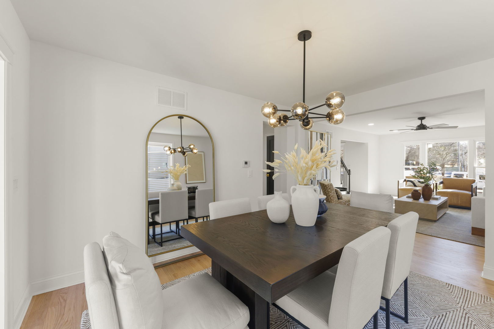 613 Zaininger Avenue, Naperville, IL 60563