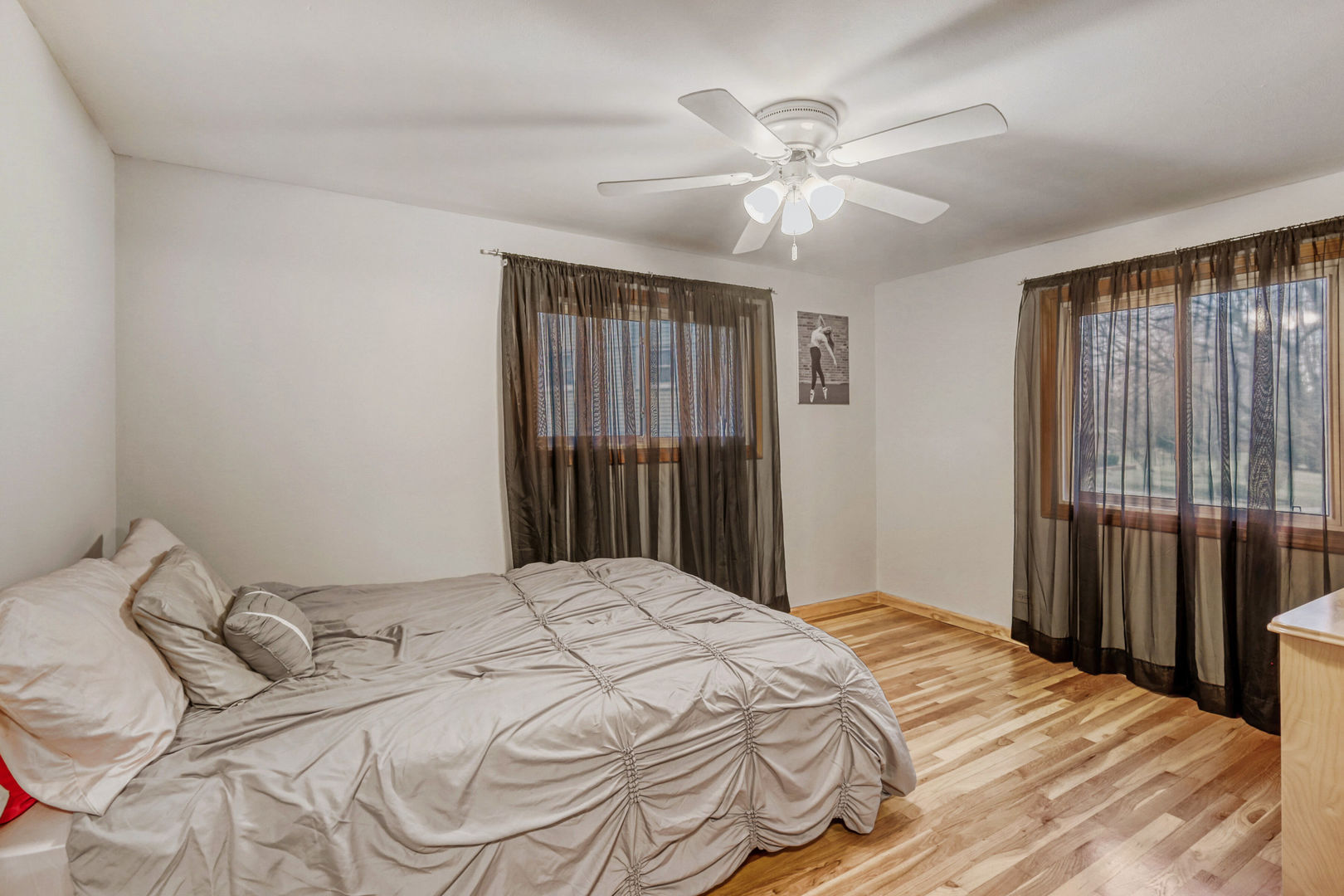 1413 Weyers Court, Schaumburg, IL 60193