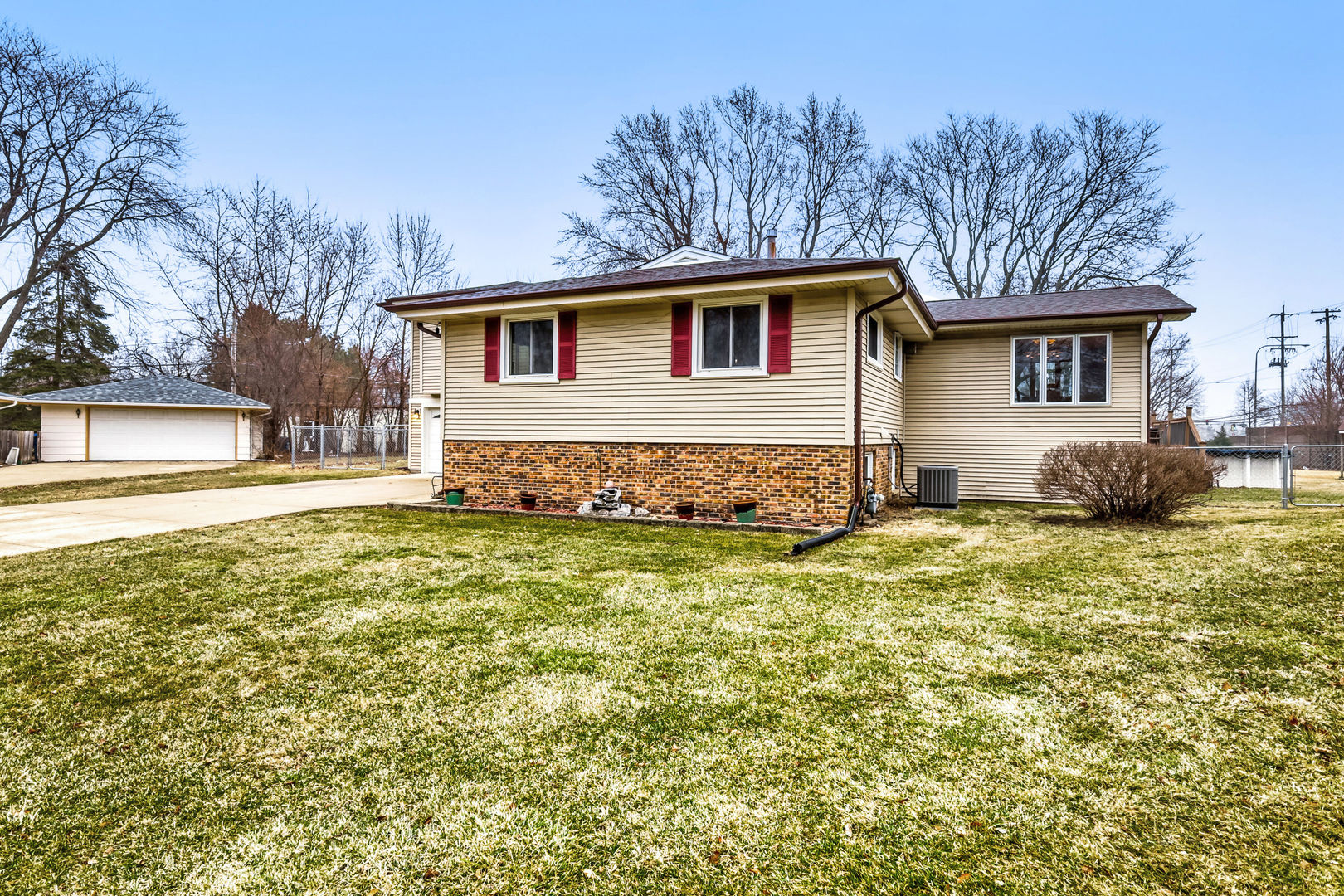 1413 Weyers Court, Schaumburg, IL 60193