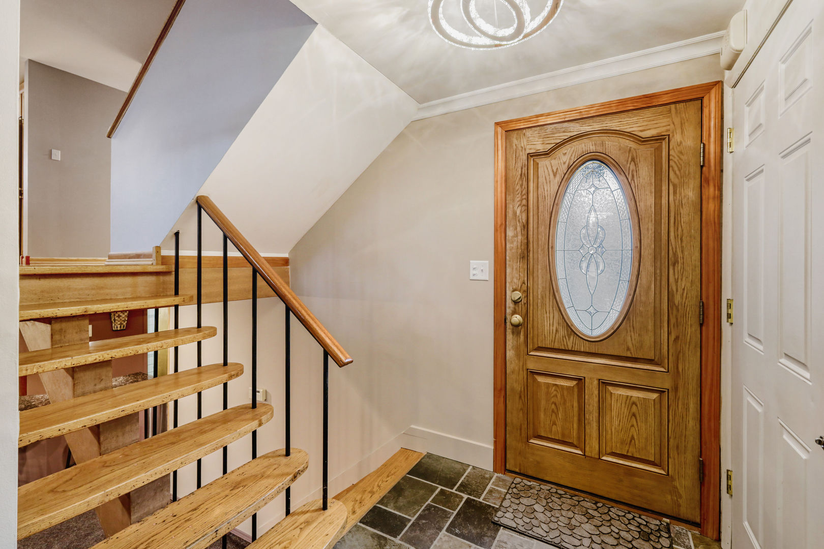 1413 Weyers Court, Schaumburg, IL 60193