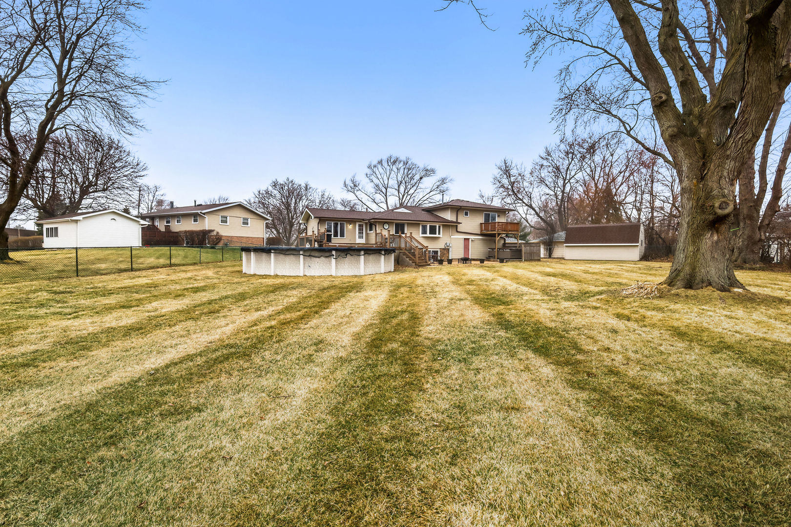 1413 Weyers Court, Schaumburg, IL 60193