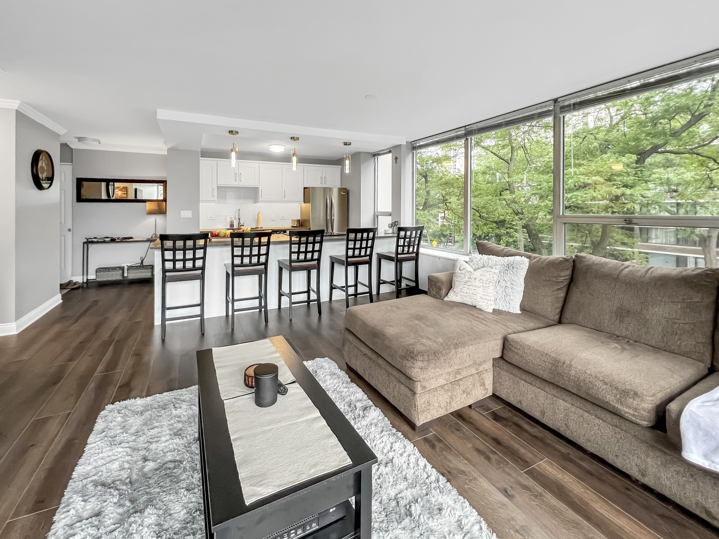 70 W Burton Place #301F, Chicago, IL 60610