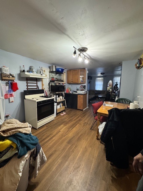 2823 S Troy Street, Chicago, IL 60623