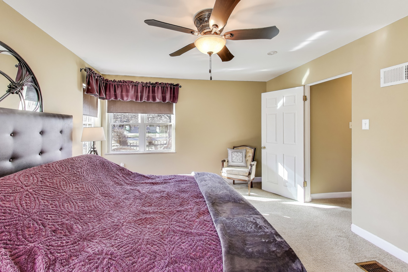 108 Beverly Place, Munster, IN 46321