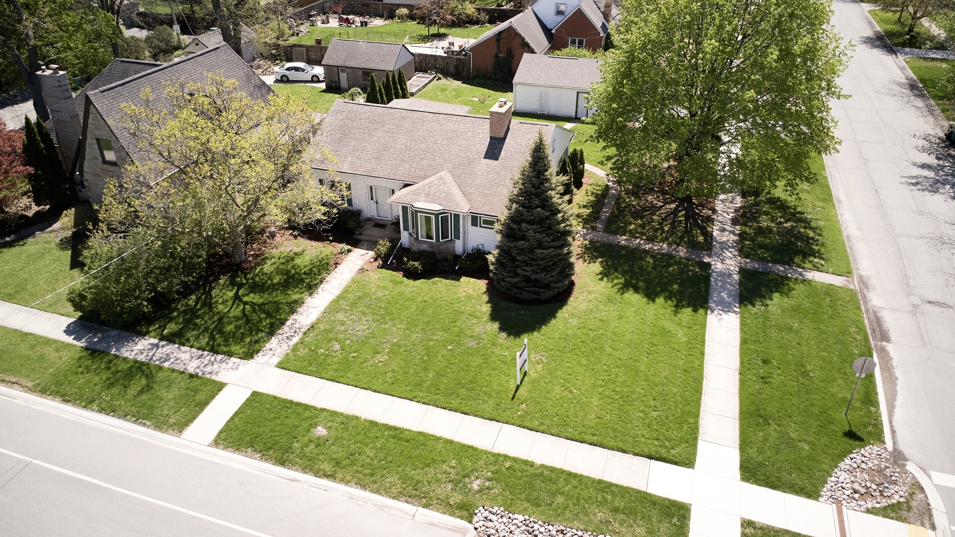 108 Beverly Place, Munster, IN 46321