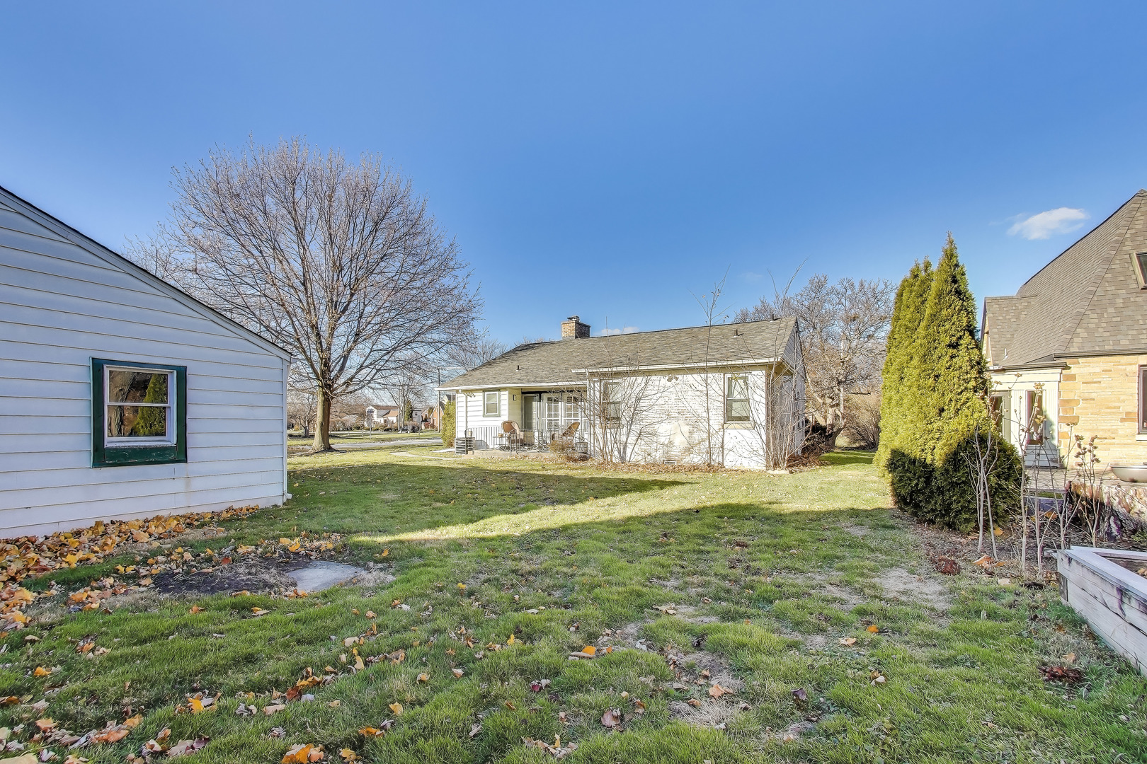 108 Beverly Place, Munster, IN 46321