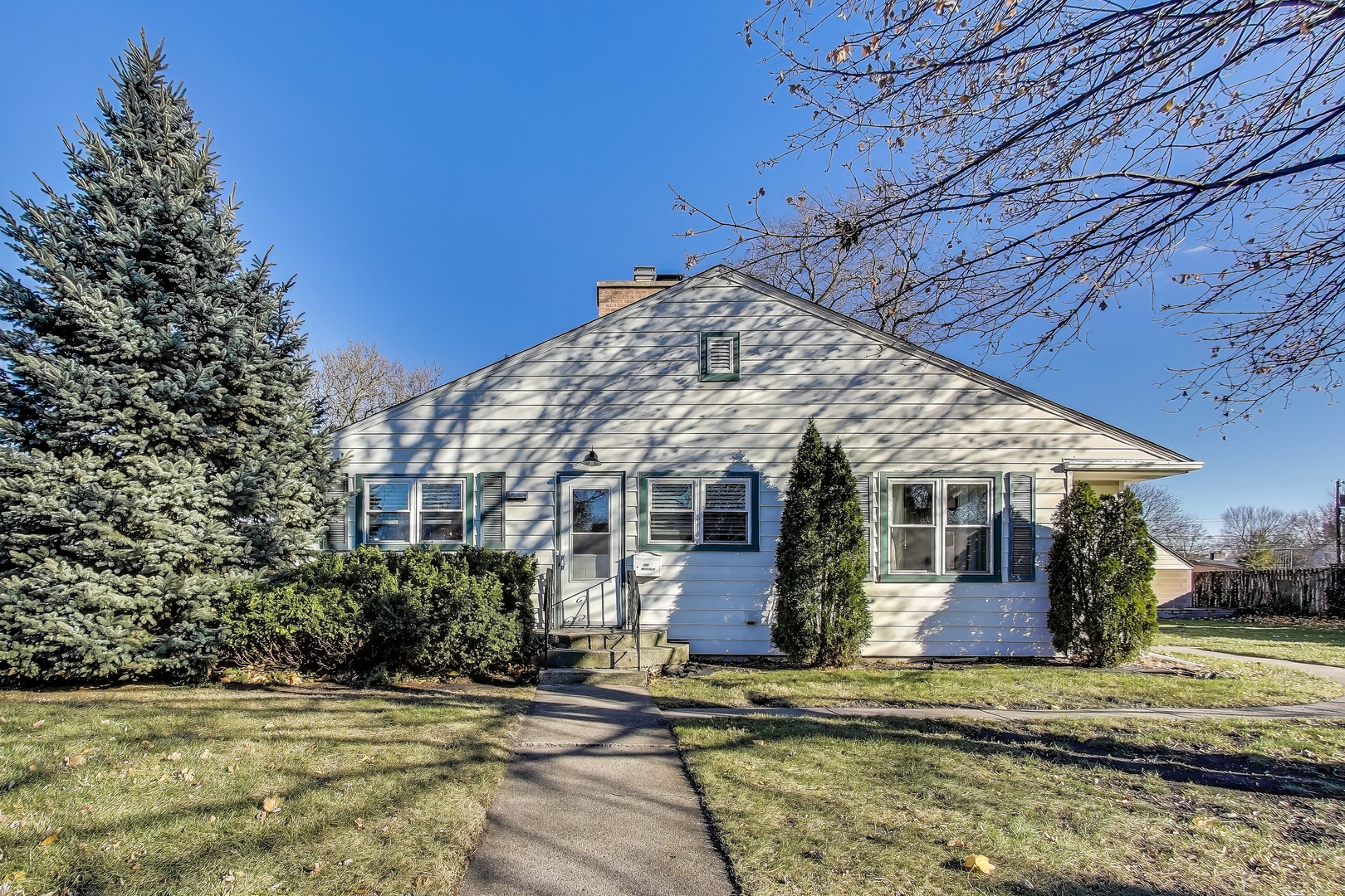 108 Beverly Place, Munster, IN 46321