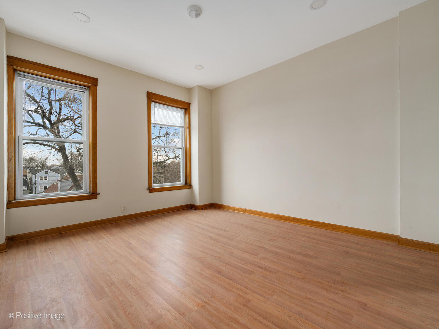 1720 N Tripp Avenue, Chicago, IL 60639