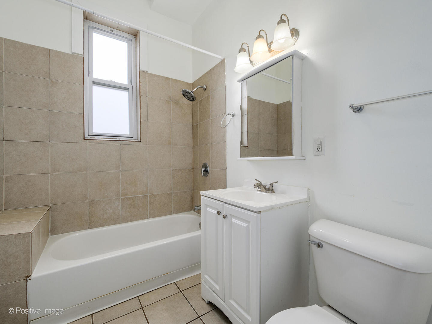 1720 N Tripp Avenue, Chicago, IL 60639